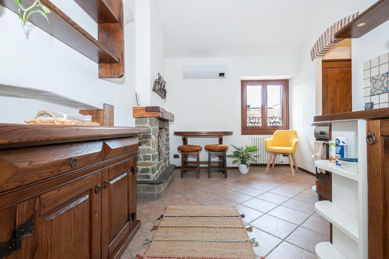 Cozy Studio In Old Town Apartment *
