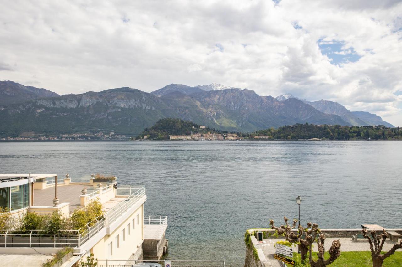 Lakefront Contemporary - By My In Appartamento