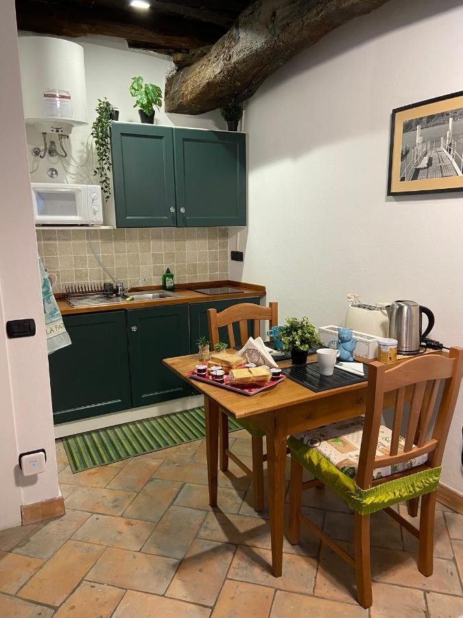 La Casa Nei Vicoli: In Centro A Due Passi Dal Apartment Mandello del Lario