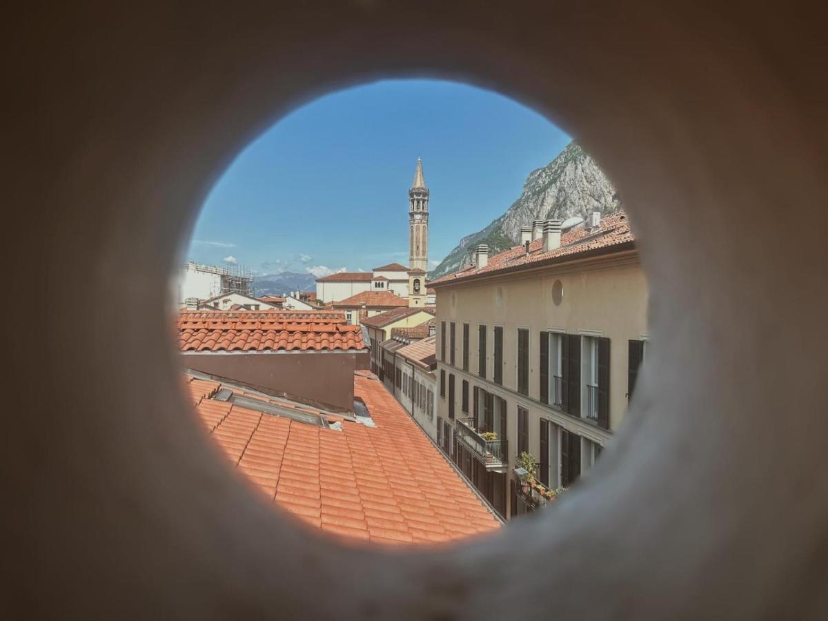 Casa Cavour - Downtown Design Penthouse Lecco