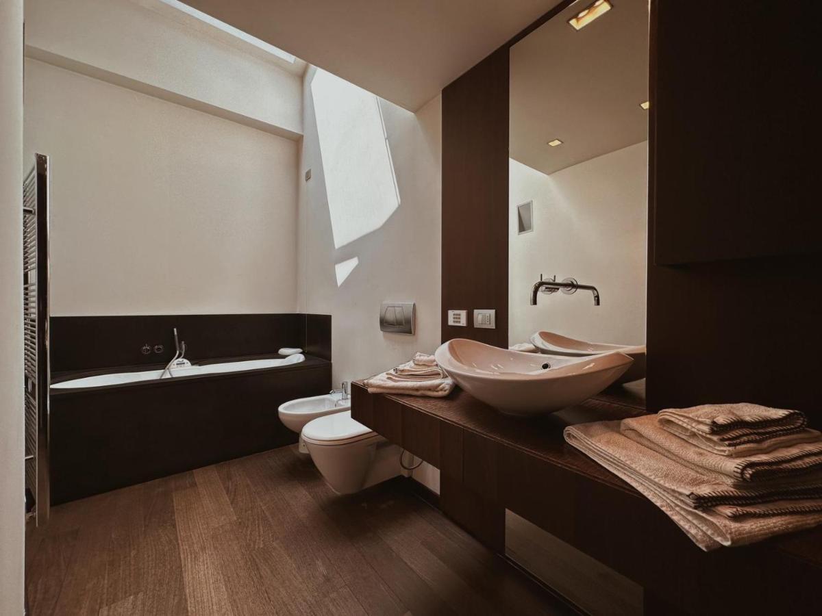 Casa Cavour - Downtown Design Penthouse *