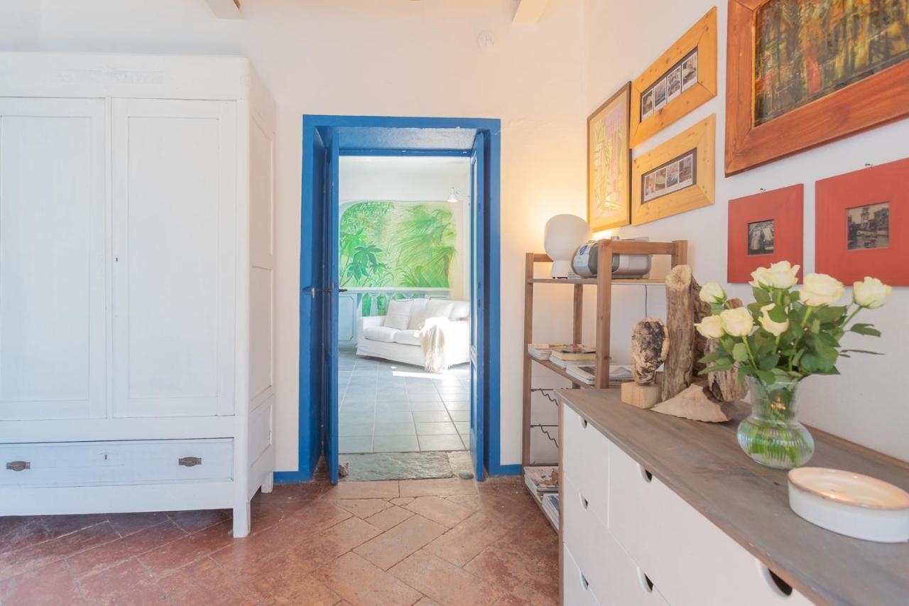 Apartment Deriva On Careno's By Rent *