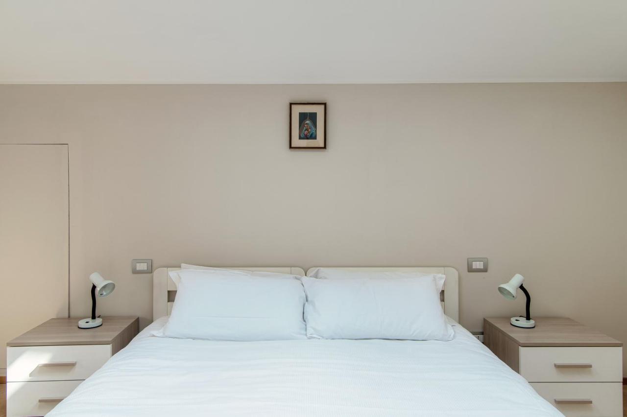 Grape Attic 72 - The House Of Travelers Como