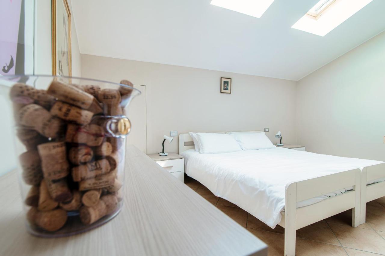 Grape Attic 72 - The House Of Travelers Apartment *