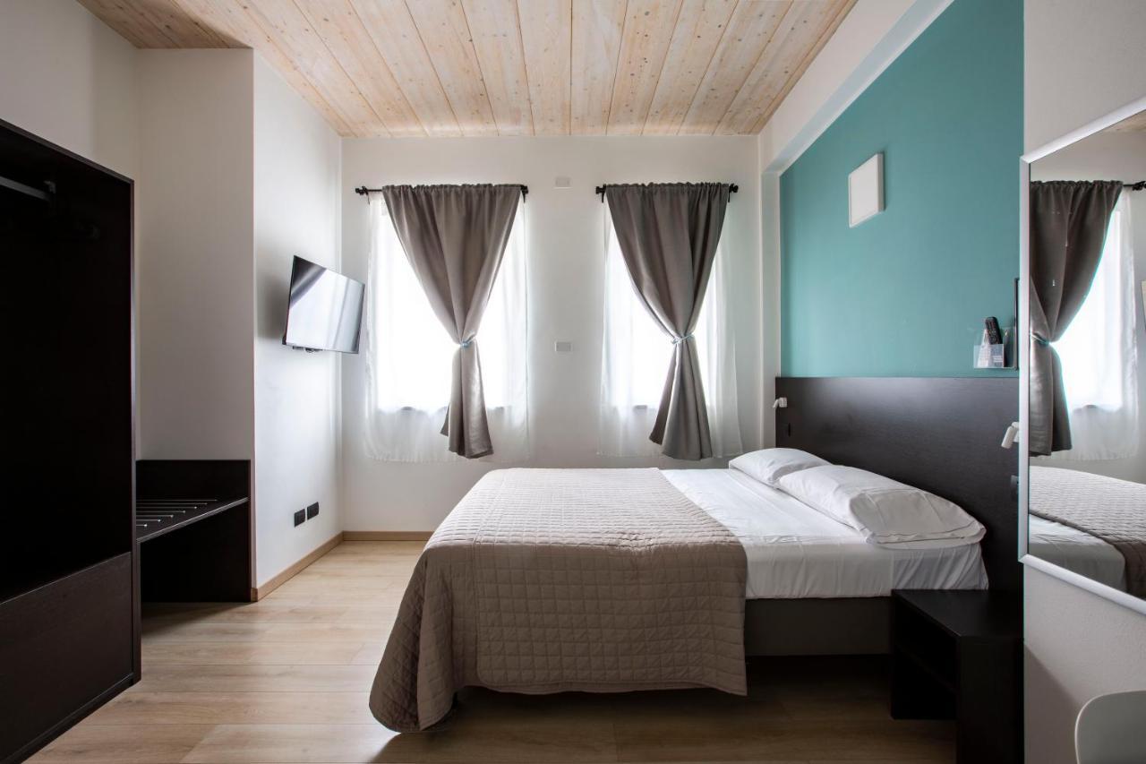 Bed & Breakfast Il Di Piazza Motta Albese Con Cassano