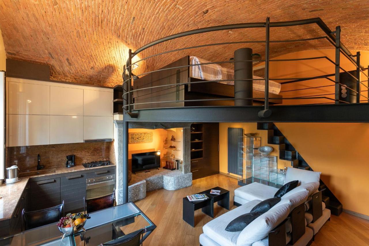 Apartment Secret Retreat With View By Halldis Pognana Lario