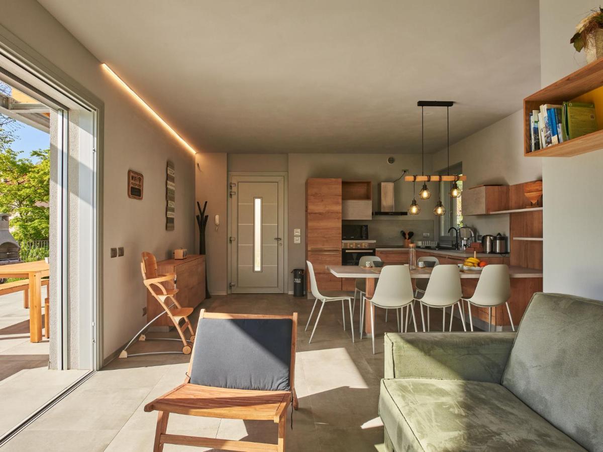 Lusi By Interhome