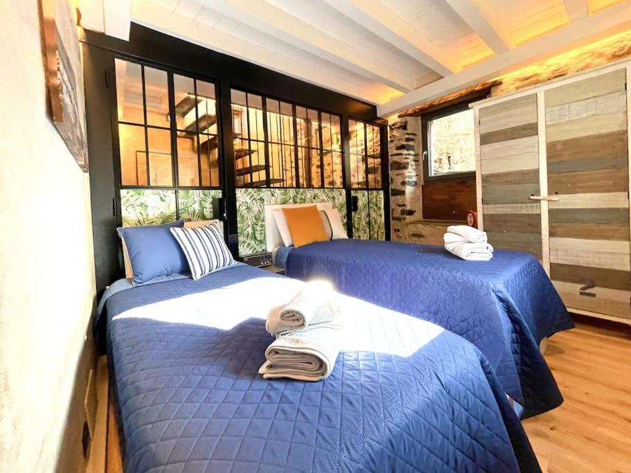 Holiday home Romantic Stone With Amazing View Of And Oleandra Laglio