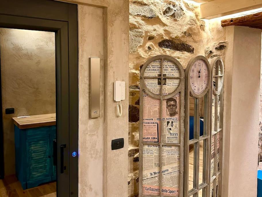 Holiday home Romantic Stone With Amazing View Of And Oleandra