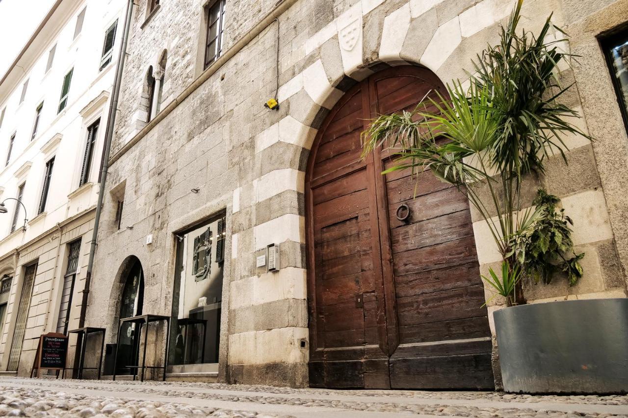 Casa Del Pittore - Elegante Del 1200 - Centro Storico Appartamento *