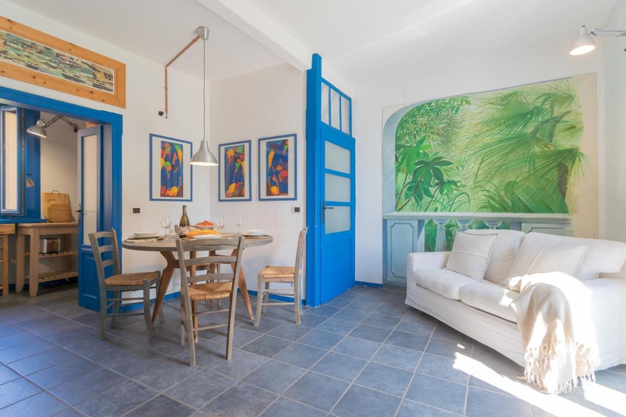 Apartment Deriva On Careno's By Rent *