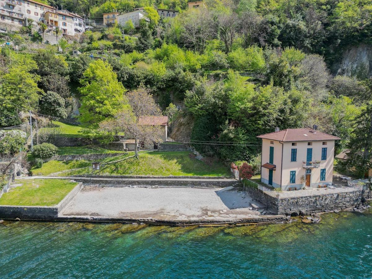 Deriva On Careno's By Rent Apartment