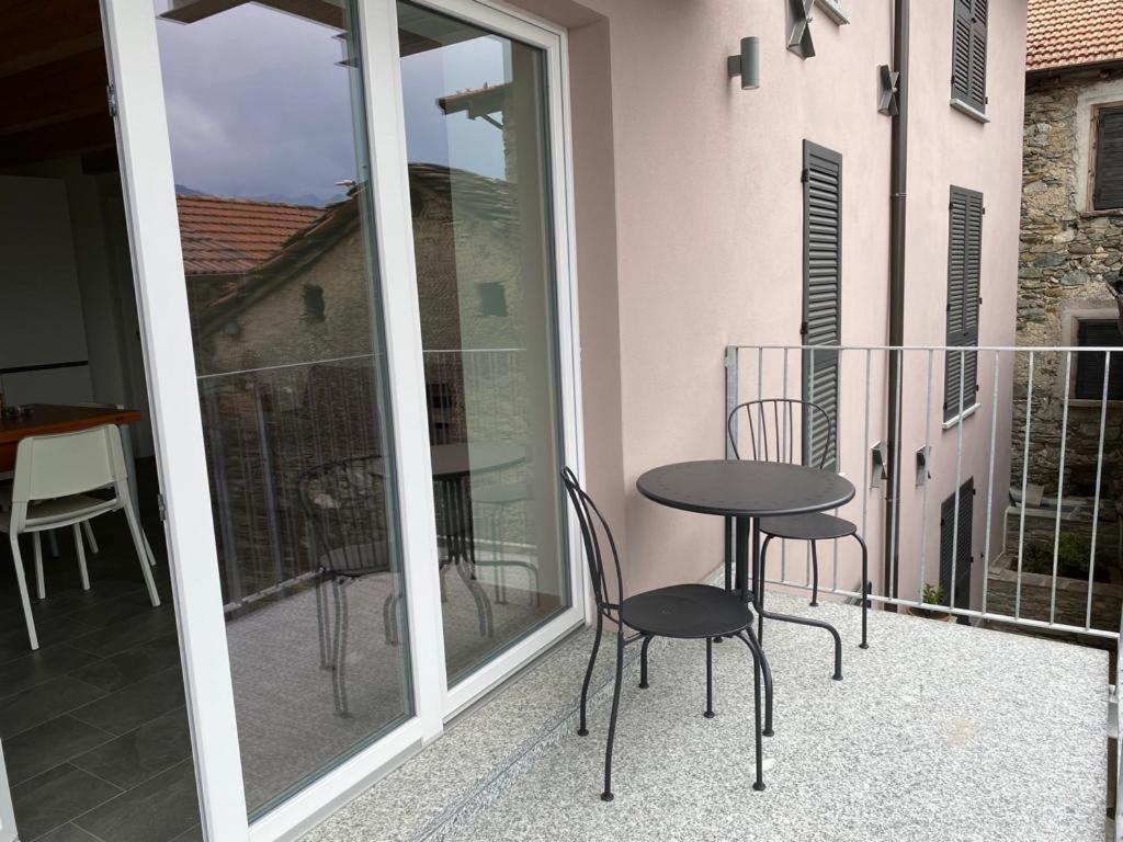 Delfina Terrazzo 013239-cni-00132 Vercana