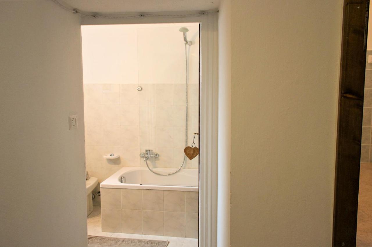 Tre Terre Ferienwohnung * Pianello Del Lario