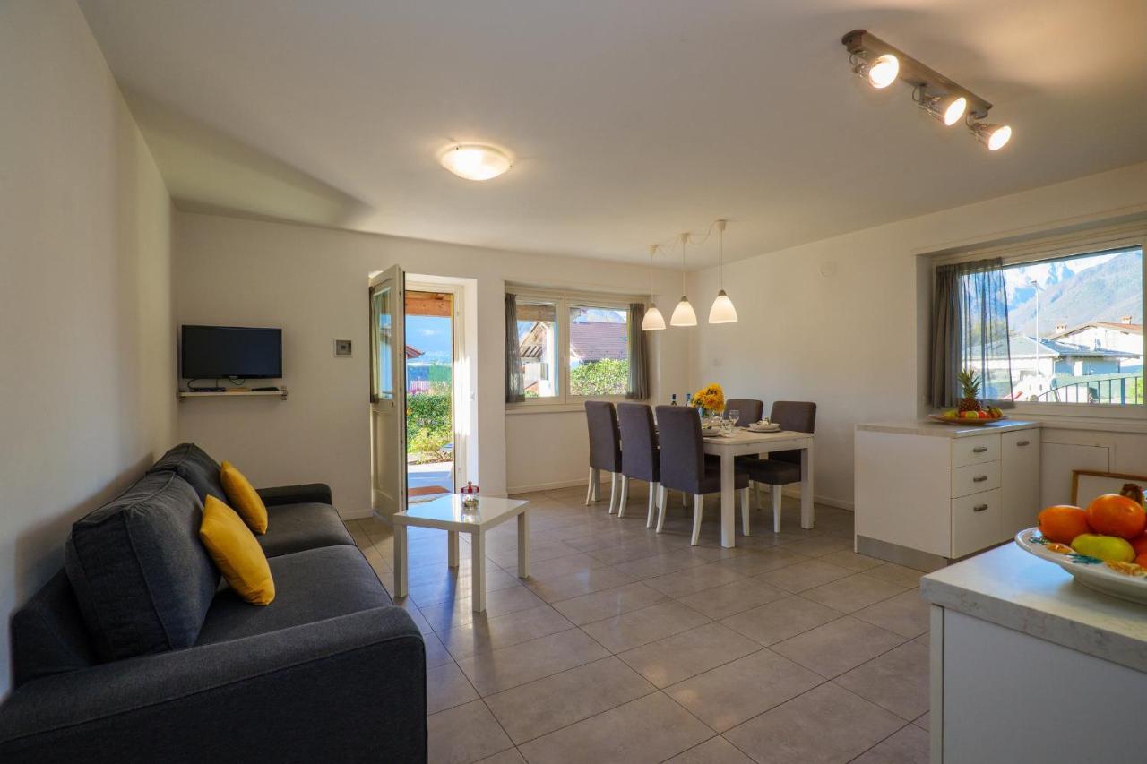 Girasole Casa Gialla Aparthotel