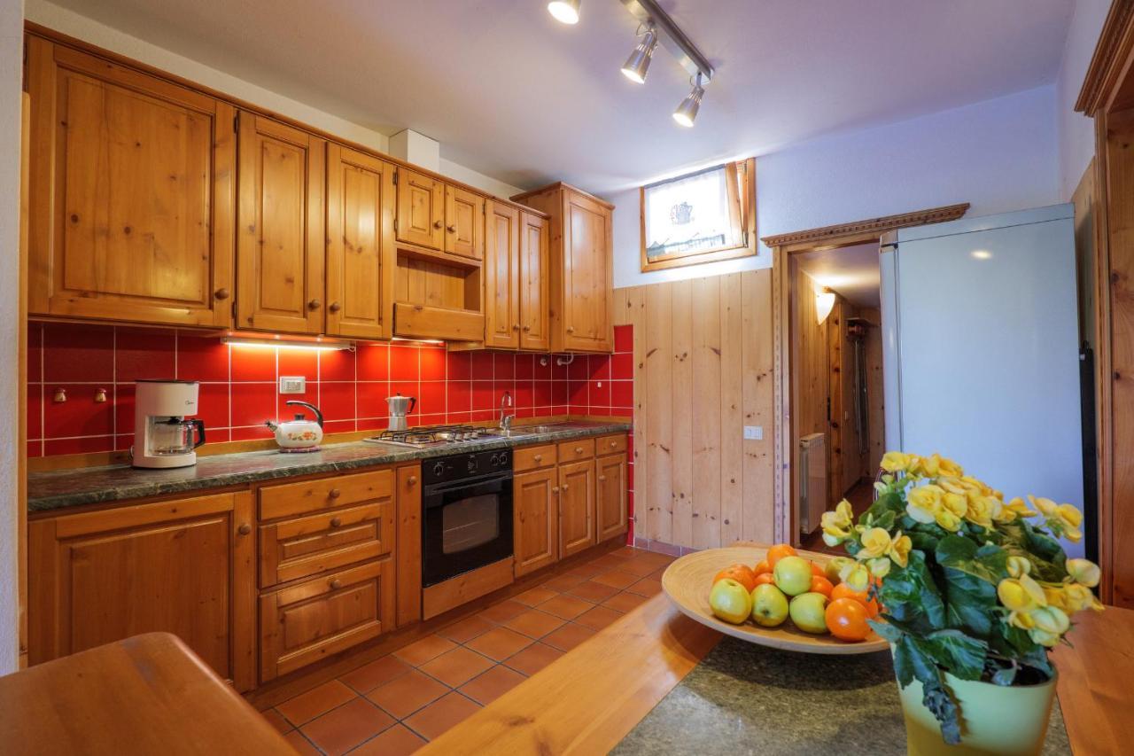 Apartment Carlo Colico