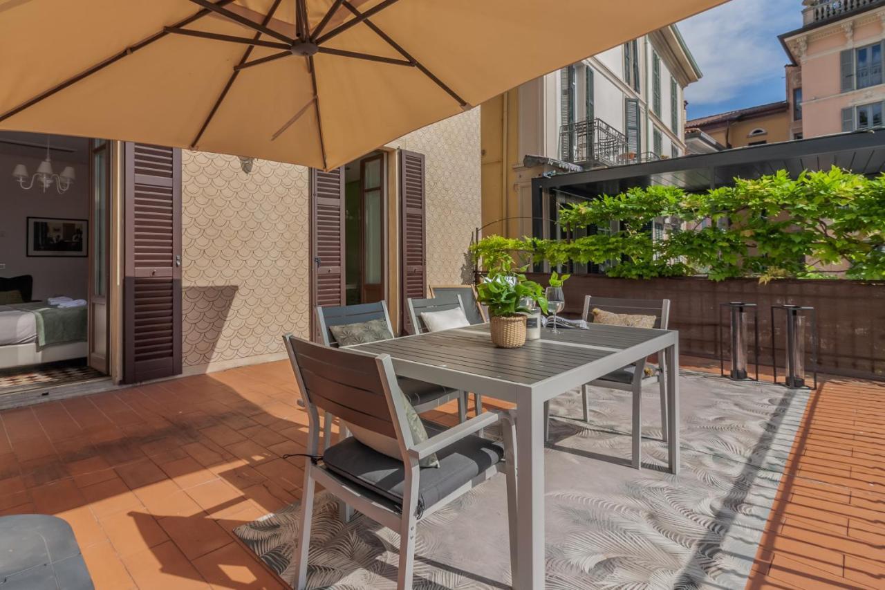 Apartment La Terrazza Cavour By Wonderful Italy *
