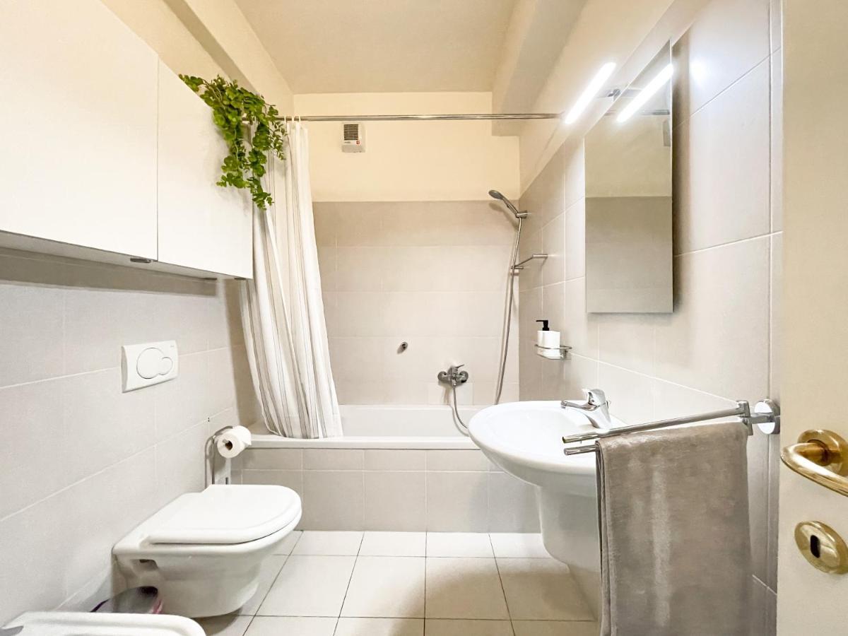 Regina Di - Free Parking, Garden, View