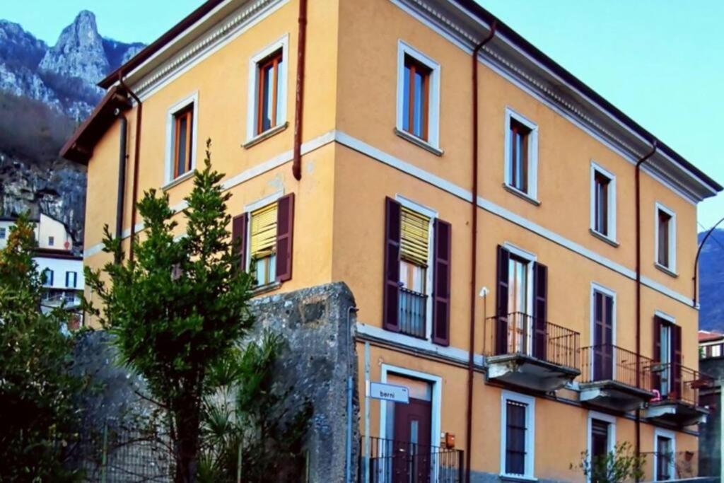 Casa Berni - - Di *