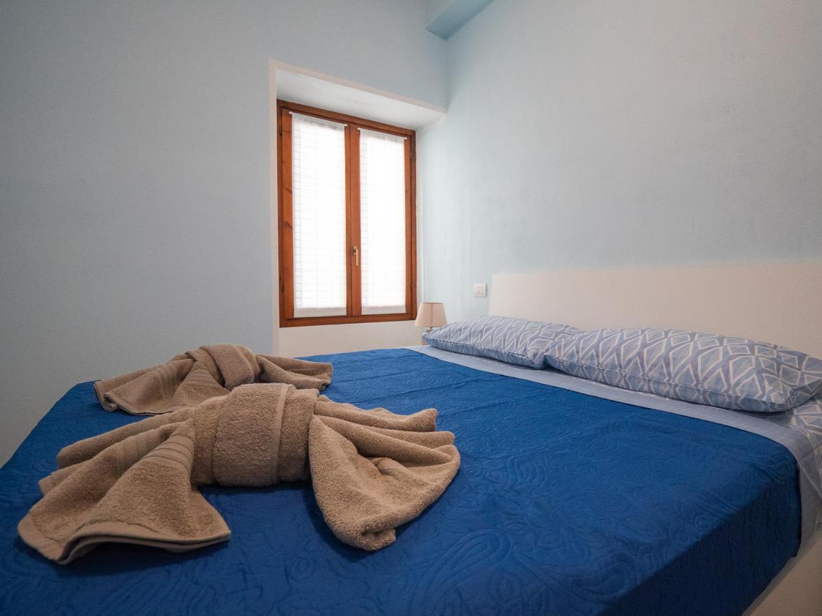 Camelia House Apartment *