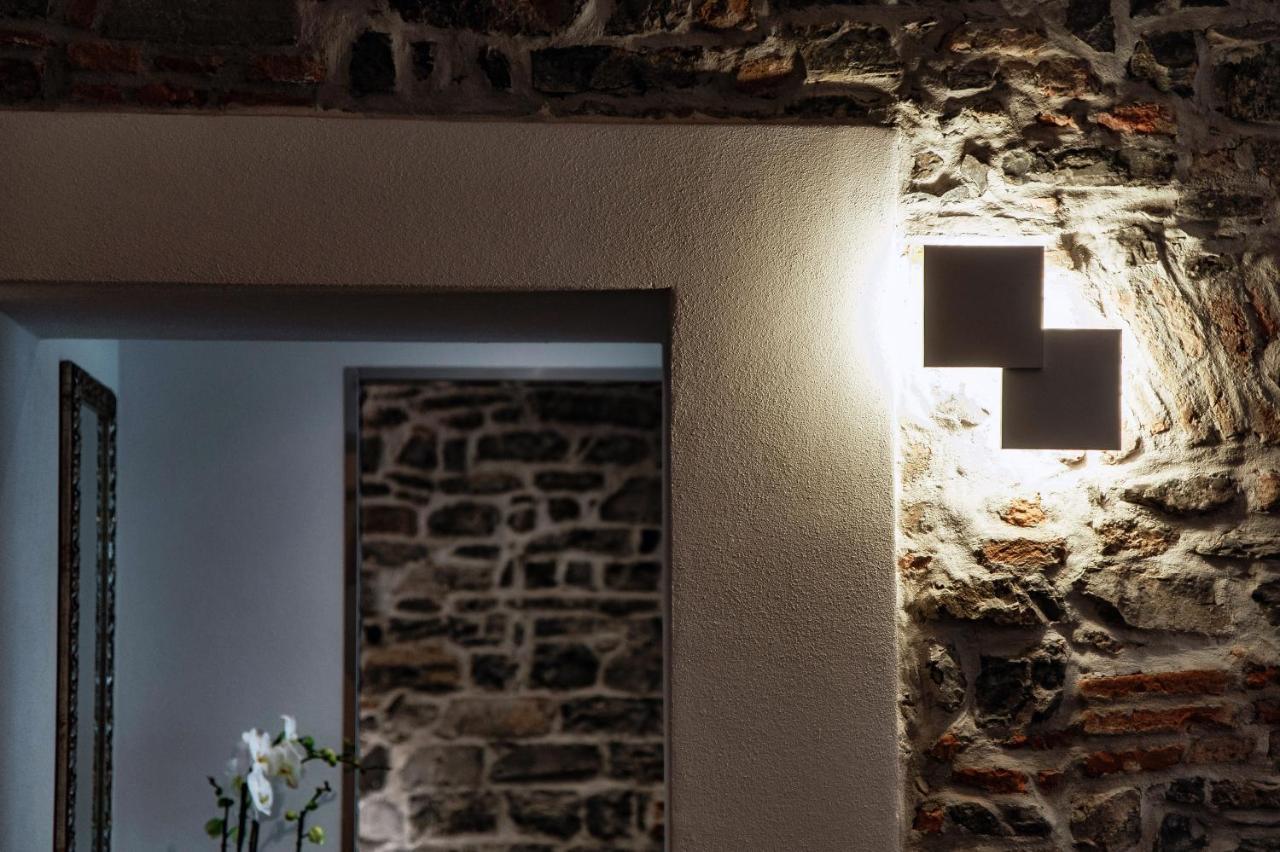 Lo Storico - The House Of Travelers Como
