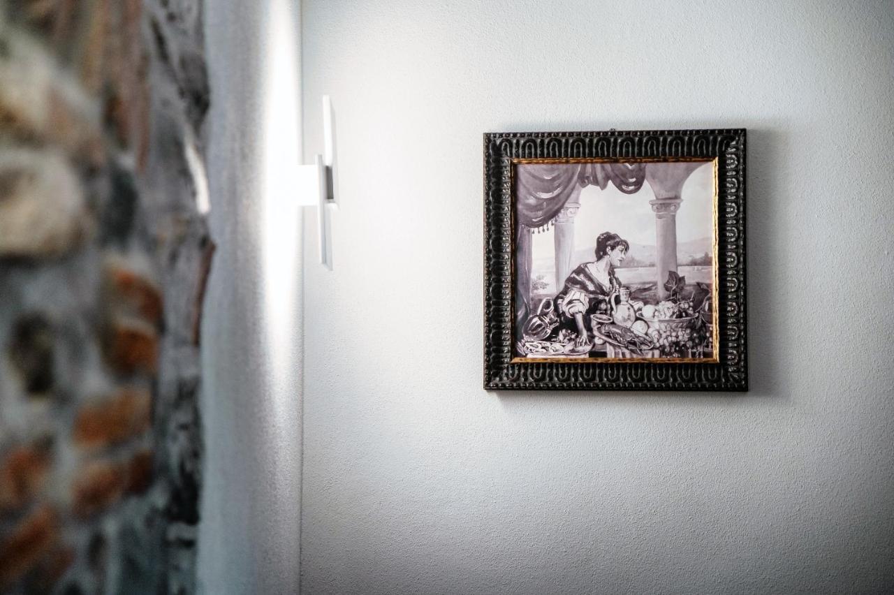 Apartment Lo Storico - The House Of Travelers Como