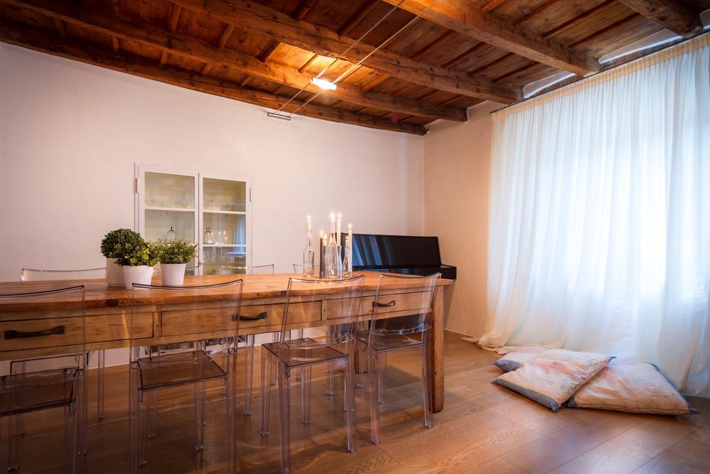 Apartment In *
