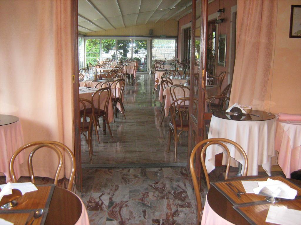 Hotel San Marino Laglio