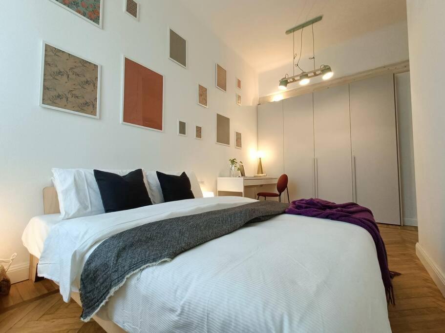 Stylish Flat Near Station And Center Apartment