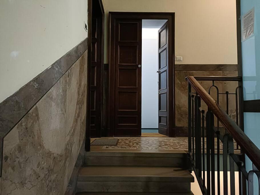 Apartment Stylish Flat Near Station And Center *