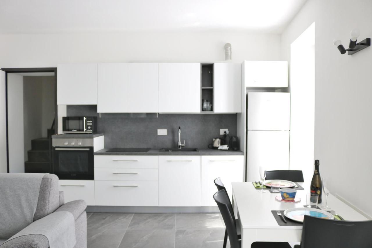 Apartment Al Pontile - By My In Como Argegno