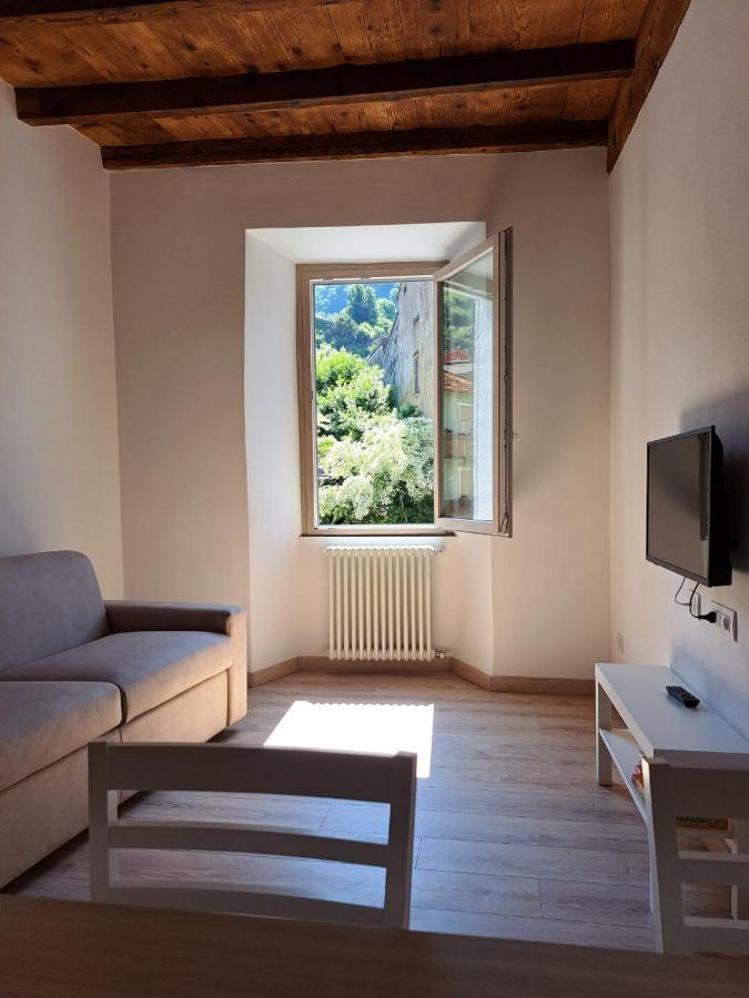 Casa N 61 *