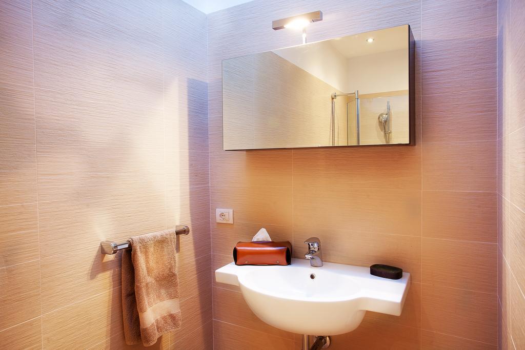 5 Luxury Apartments-by Italian Laglio