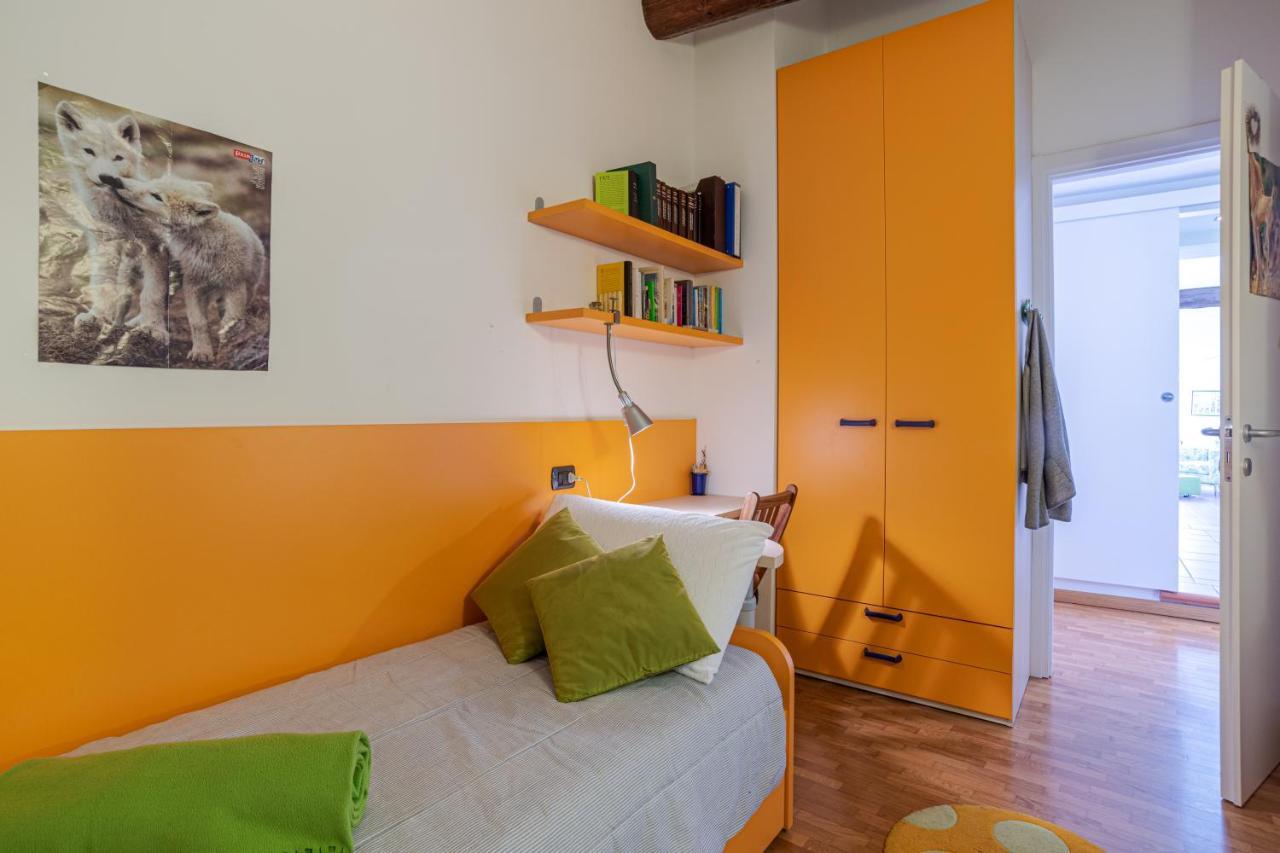 Apartment Apt With Terrace And Shared Pool! Lake View! *
