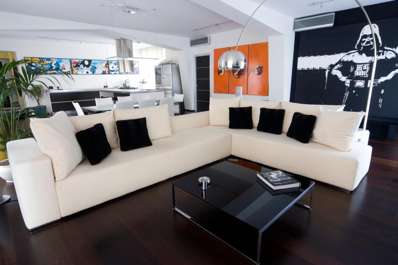 Apartment Marvel House - By My In *