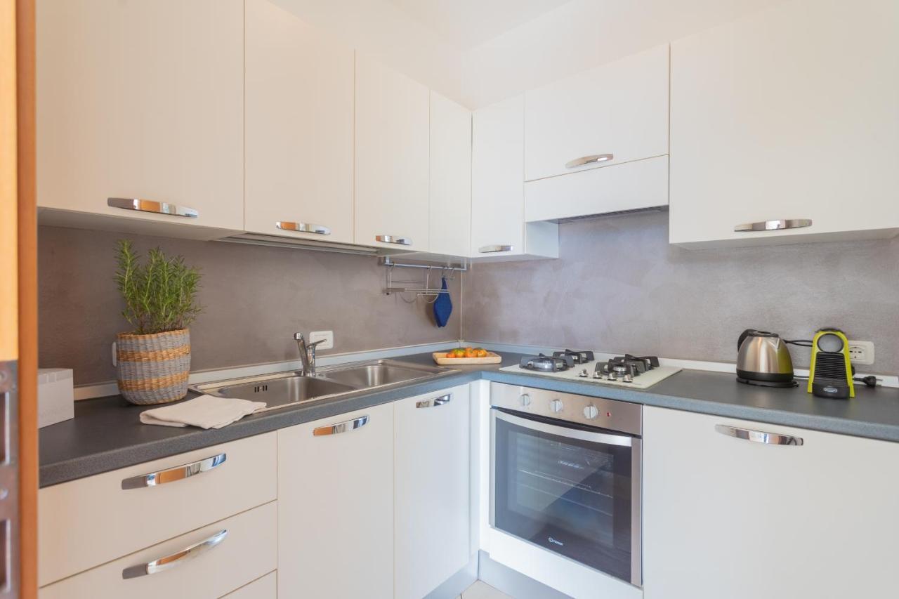 Blue Bliss By Rent Apartment Colonno