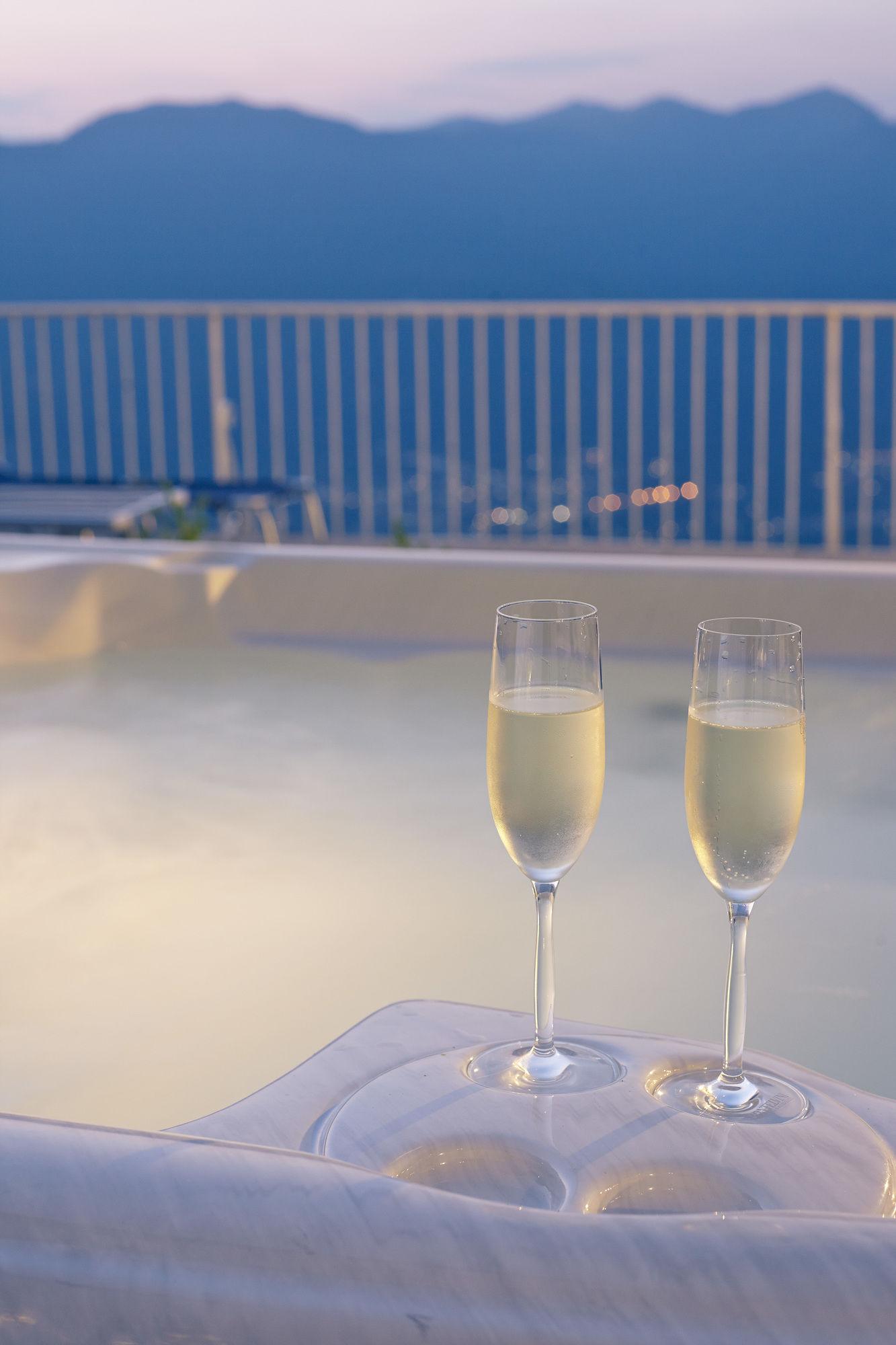 Paradiso 3*