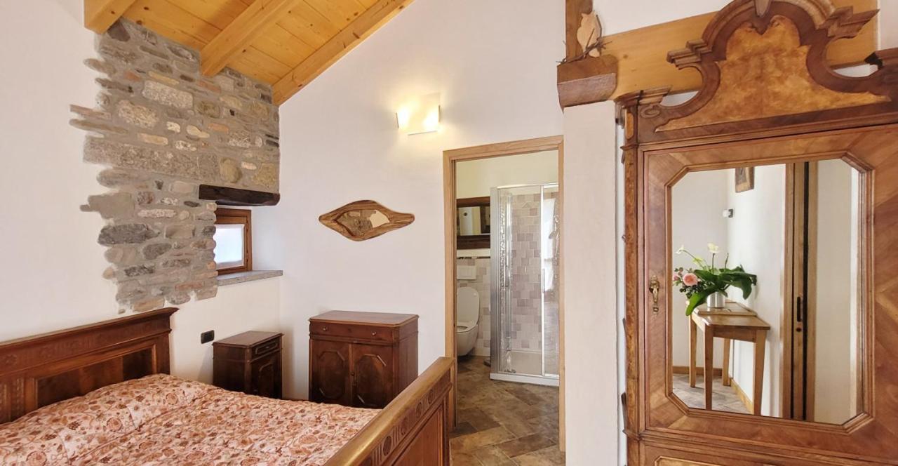 - Rustic Chic Retreat Ballabio