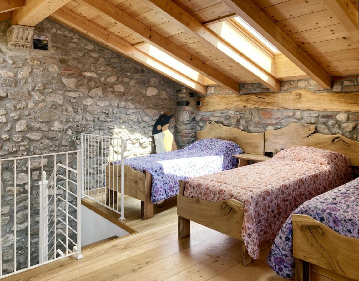 - Rustic Chic Retreat *