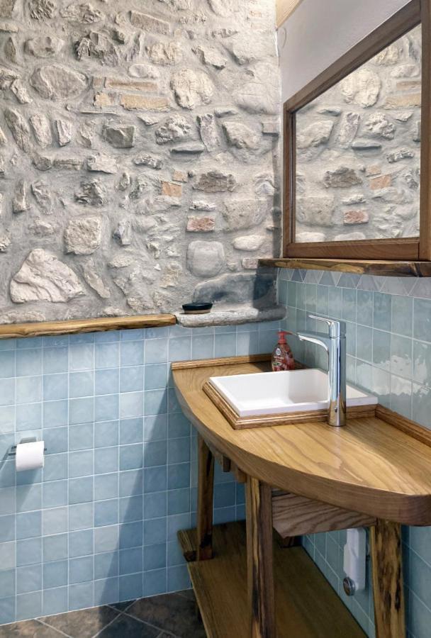 - Rustic Chic Retreat Ballabio