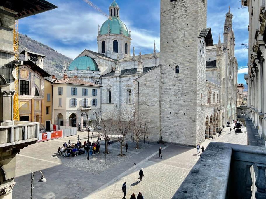 Esclusivo 130mq Fronte Duomo E E Terrazza Como
