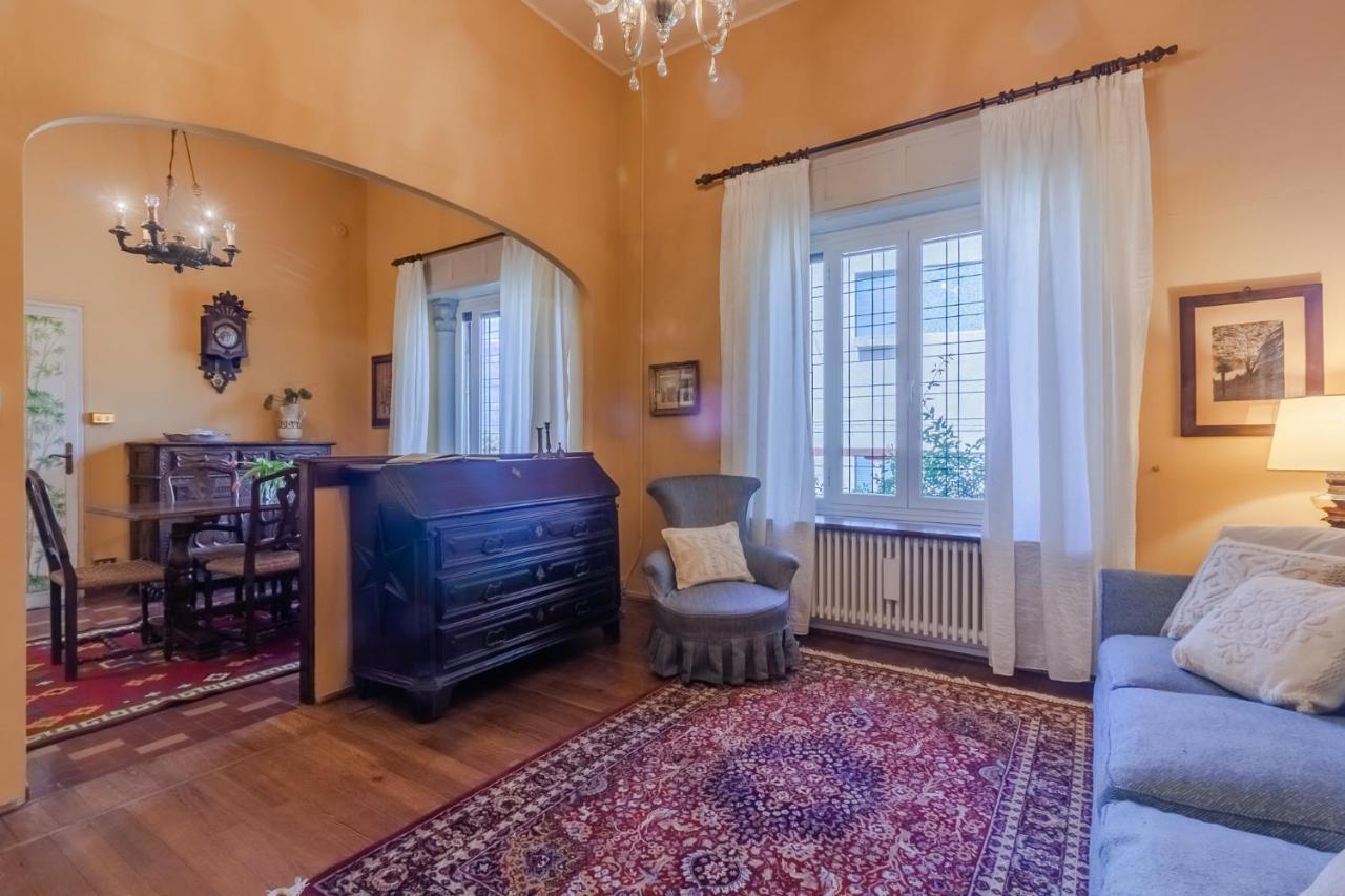 Gothic By Wonderful Italy Apartment Bellagio