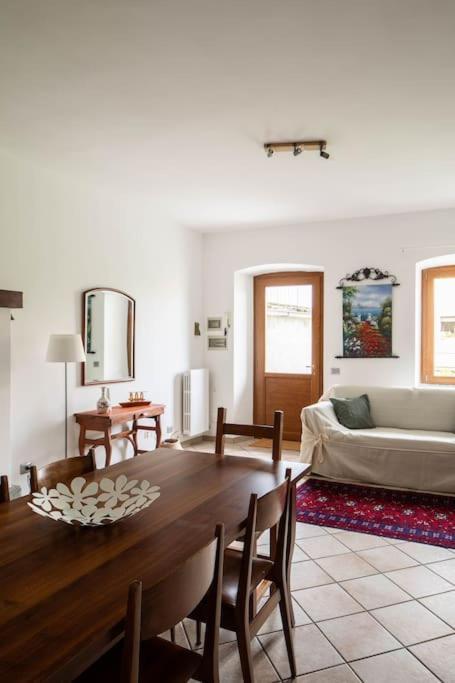 Leoni - Charming Full In Holiday home