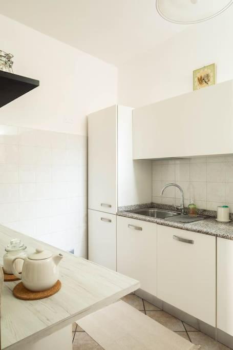Leoni - Charming Full In Holiday home *