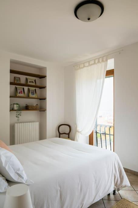 Leoni - Charming Full In Holiday home