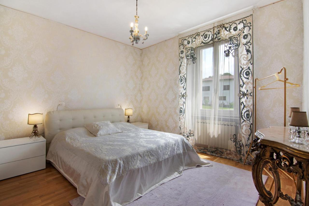 Luxury Oleandra Villa *