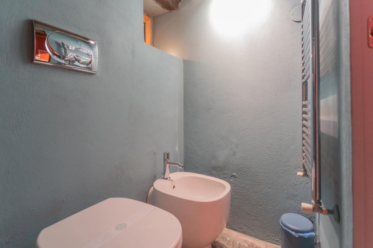 Apartment La Corte Degli Artisti By Rent All Como
