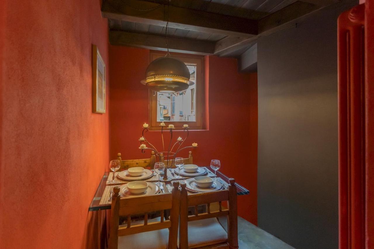 La Corte Degli Artisti By Rent All Como Apartment *