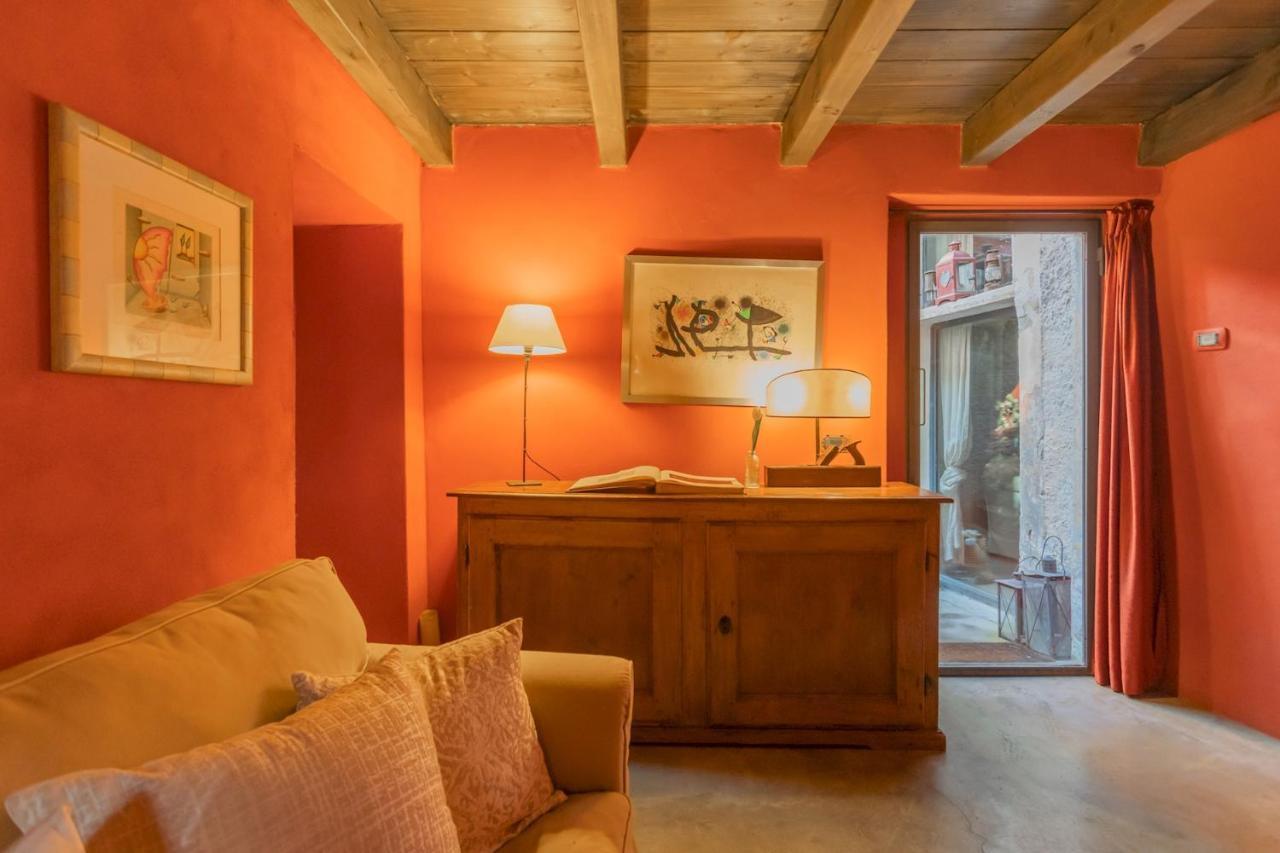 La Corte Degli Artisti By Rent All Como