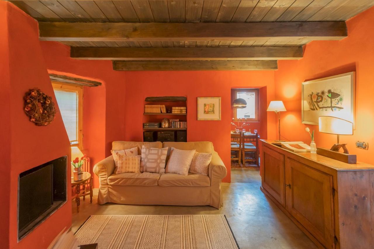 Apartment La Corte Degli Artisti By Rent All Como Blevio